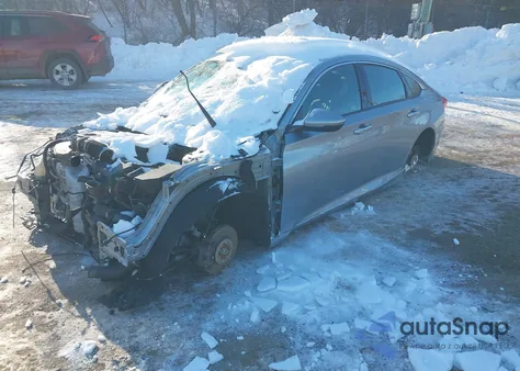 2018 Honda Accord Touring 2.0T from USA, damaged, VIN 1HGCV2F98JA050979